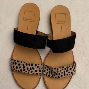 Dolce Vita Black and Tan animal print Women's Sandals size 8